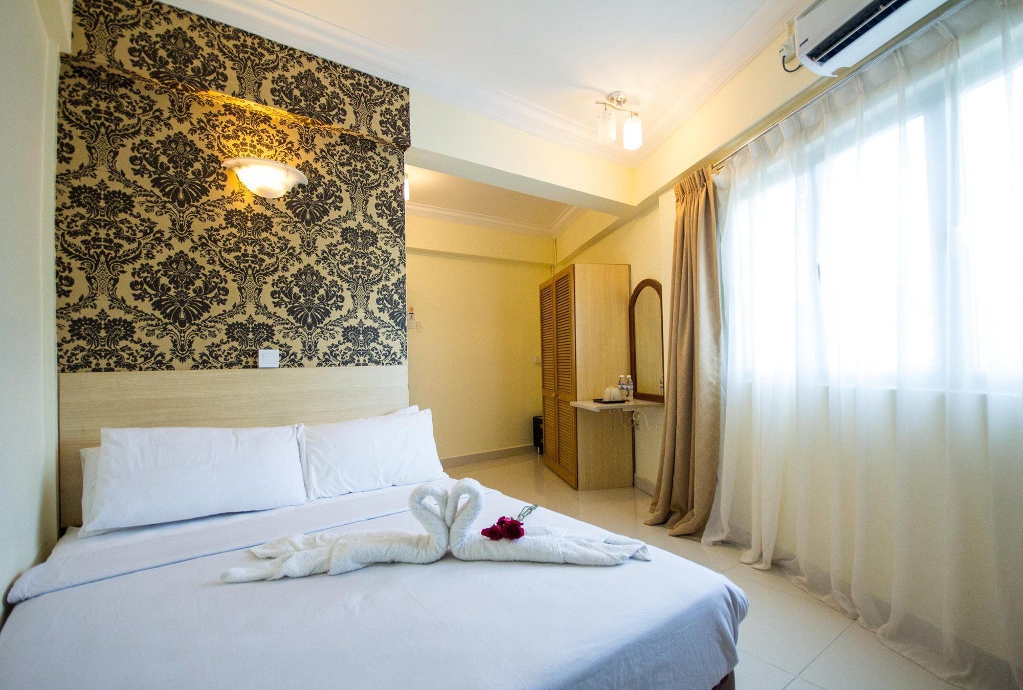 Sea Princess Hotel Teluk Bahang Exterior photo