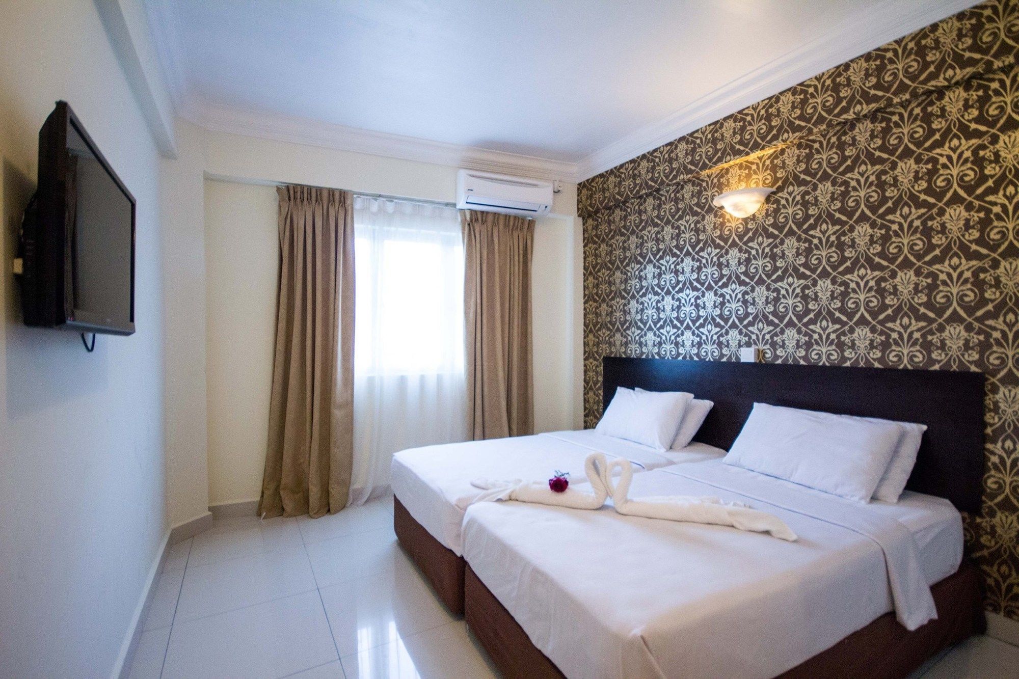 Sea Princess Hotel Teluk Bahang Exterior photo