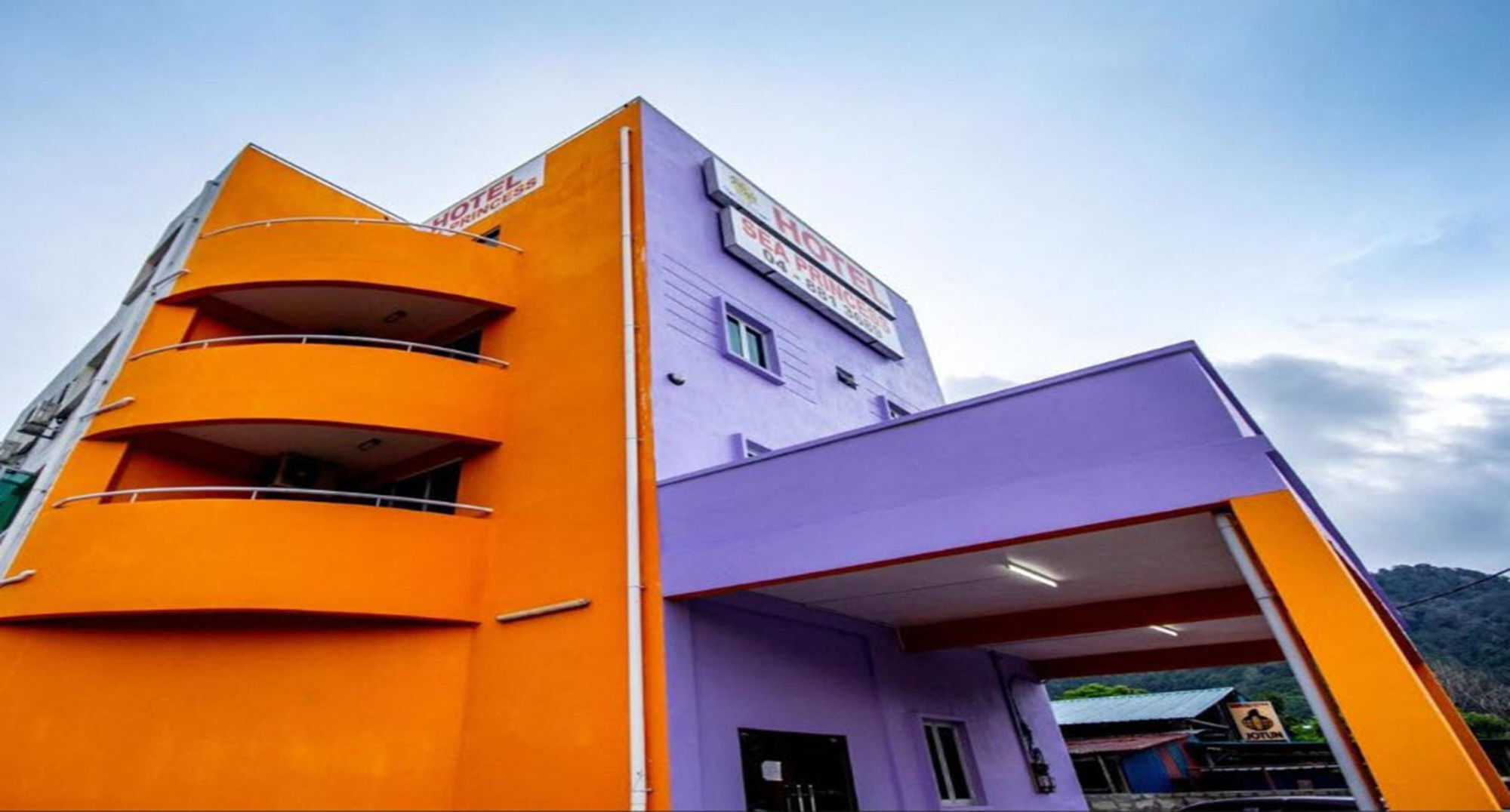 Sea Princess Hotel Teluk Bahang Exterior photo